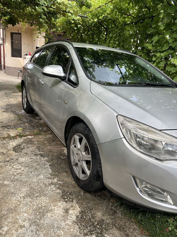 Opel astra j 2011 1.7 diesel