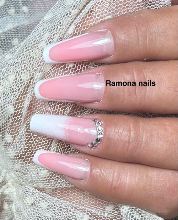 Unghii cu gel București sector 2 zona doamna Ghica (Colentina)