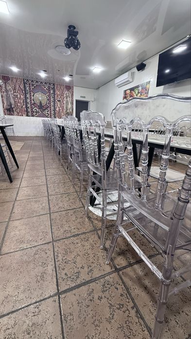 Аренда столов и стульев