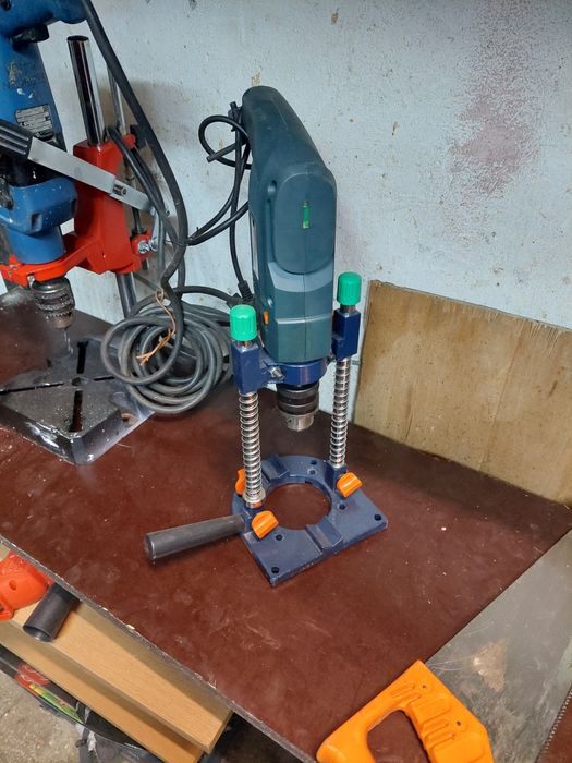 Стойка за бормашина, намаление-22лв.