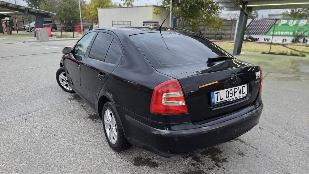 Vând Skoda Octavia