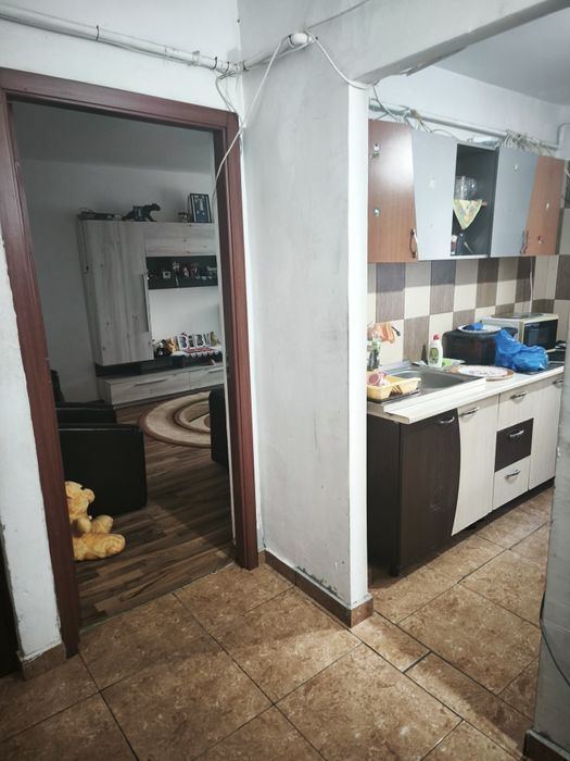 Apartament 2 camere Titu