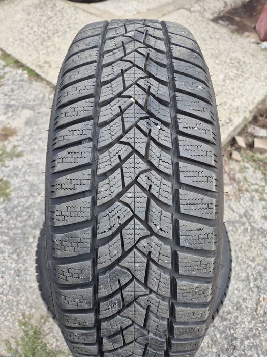 4бр. 195/65/15 зимни гуми Dunlop Winter sport 5