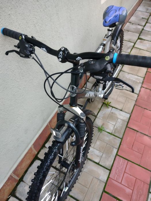 Bicicleta MTB frână disc