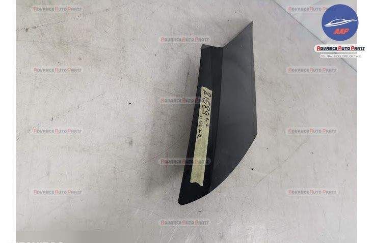 Орнамент Стълб Ц Външен Десен оригинален Ланд Роувър / Land Rover Rang