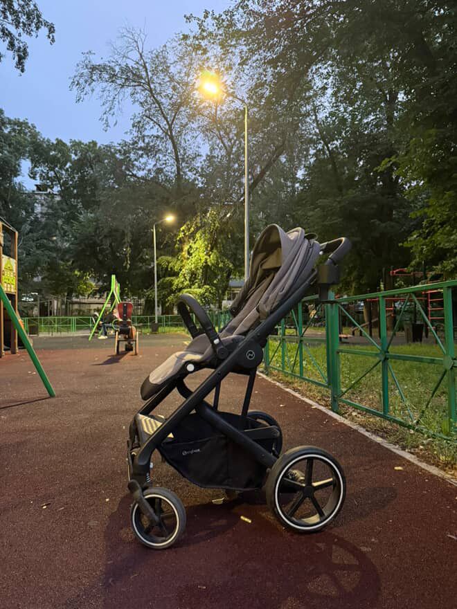 Cybex balios S 3в1 в сером цвете