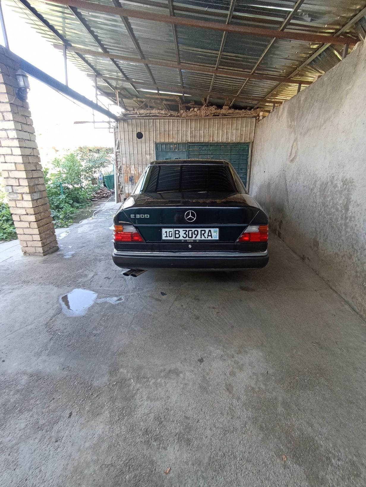Mersades-benz w124