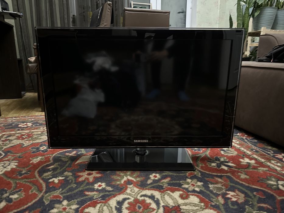 Телевизор Samsung 81см(32 дюйма)