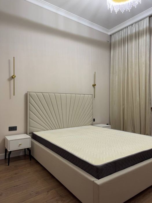 Продается 3 комнатная квартира новостройка Ок Сарой Макро Паркентский