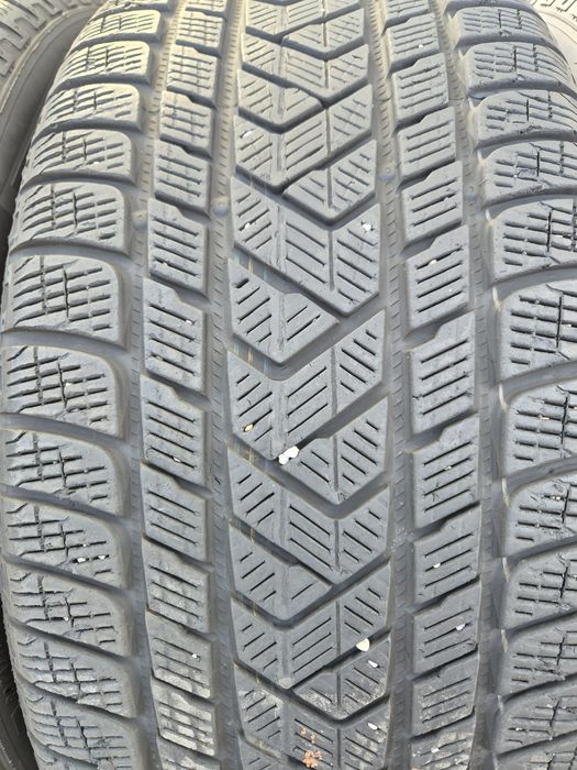 4бр. Зимни Гуми 285/45/20 112V Pireli