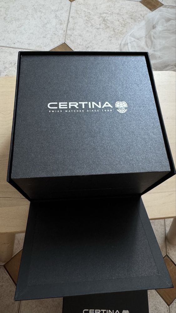Оригинална кутия Certina