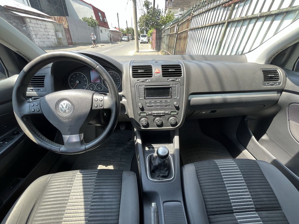 VW Golf 5 United