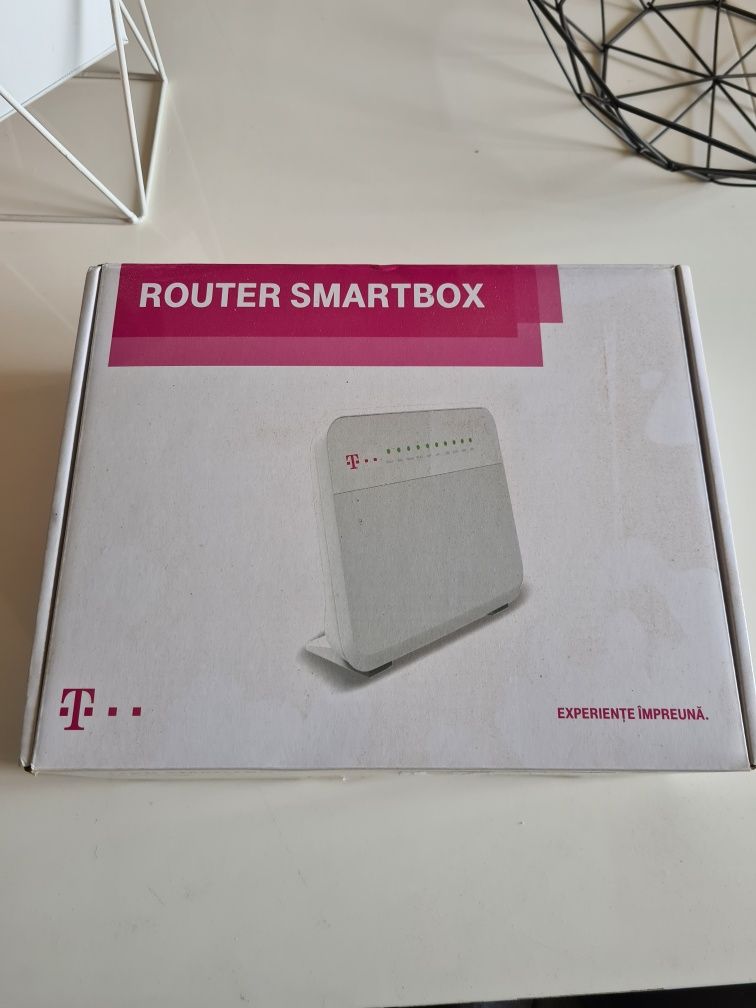 Vând router Smartbox