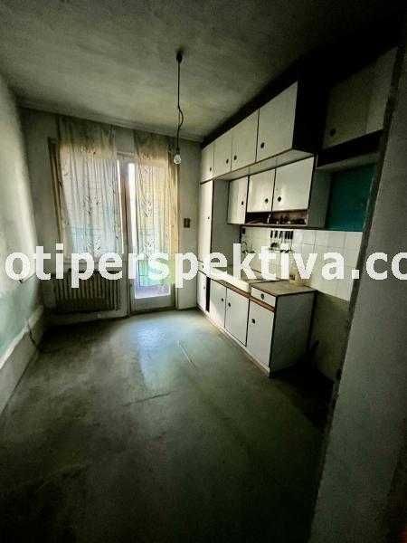 Продава се Двустаен апартамент в Пловдив, Кършияка - 70 кв.м за 1358 €/кв.м - Снимка #2