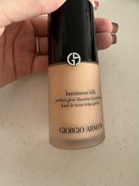 Giorgio armani luminous silk