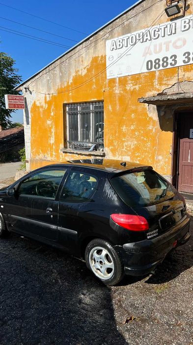 На Части Пежо 206 1,4 75кс 02г Peugeot 206 1.4 2 врати