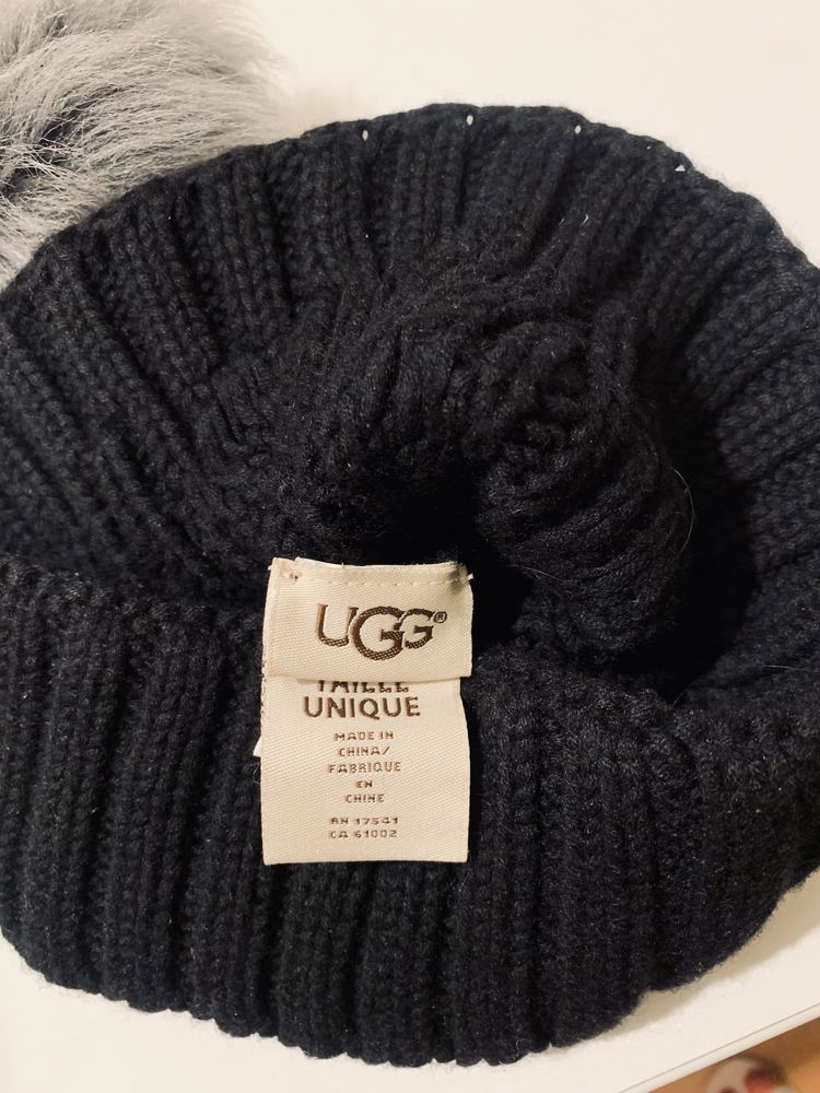 UGG caciula dama