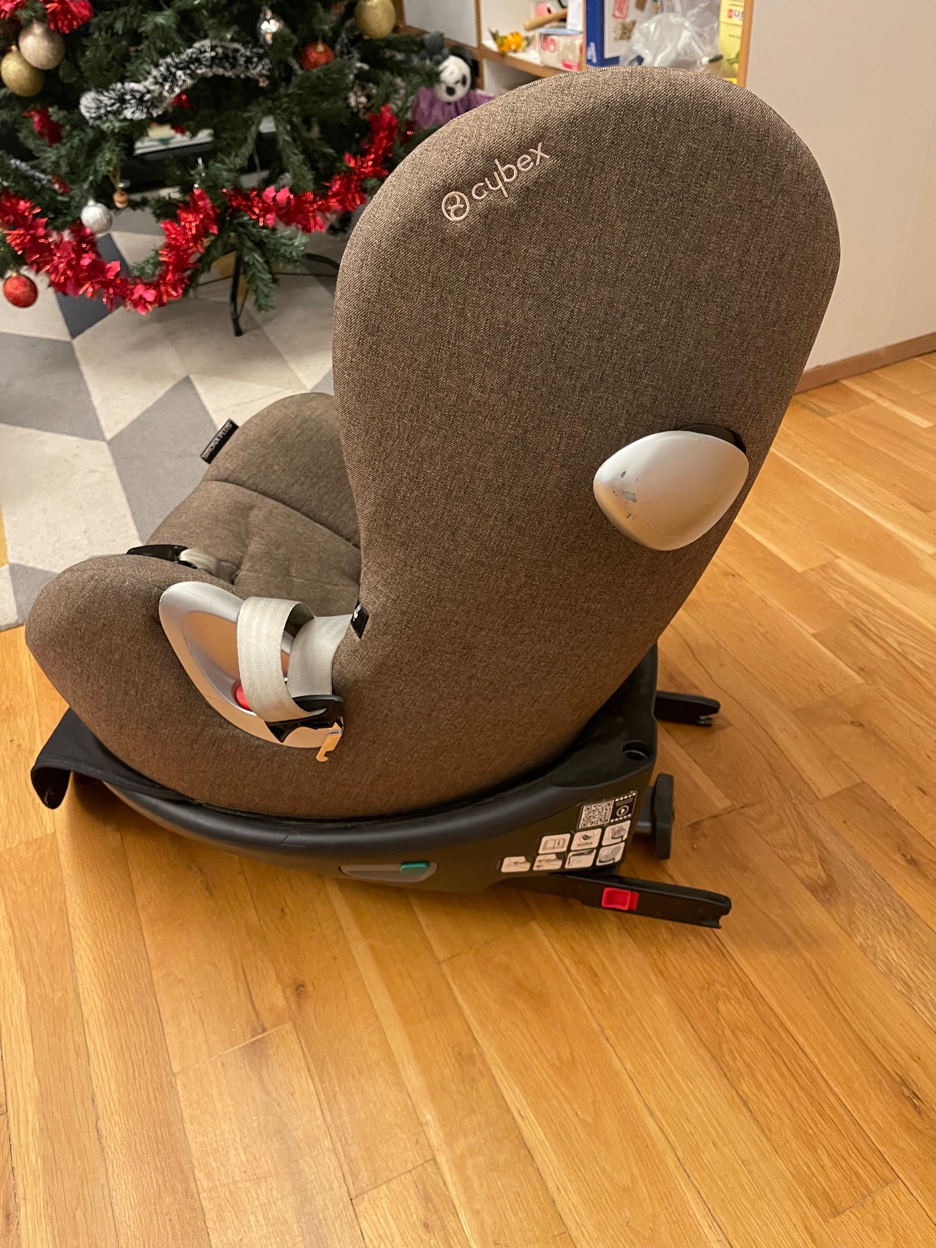 Cybex Sirona plus cashmere beige въртящ се стол за кола