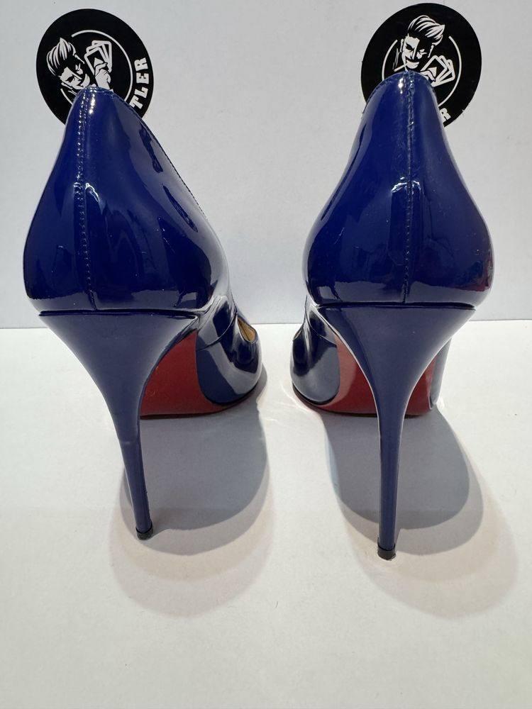 Обувки на висок ток CHRISTIAN LOUBOUTIN .Номер 40