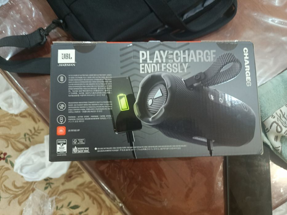 JBL charge 6 Новый Не открыт