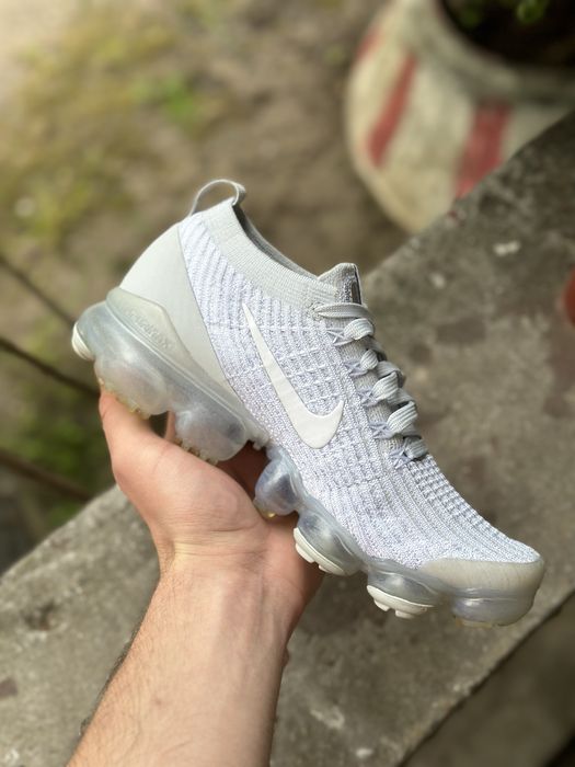 Nike Vapormax.salewa,altra,mizuno,arcteryx,brooks,dynafit,om cloud.