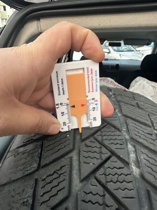 Anvelope de iarnă Vredestein Wintrac 215/65 R17 99V