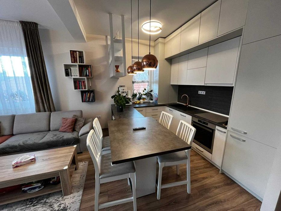 Baia Mare Ultracentrala  2 camere 93000 euro