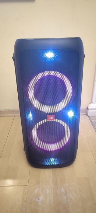 JBL Party Box 300