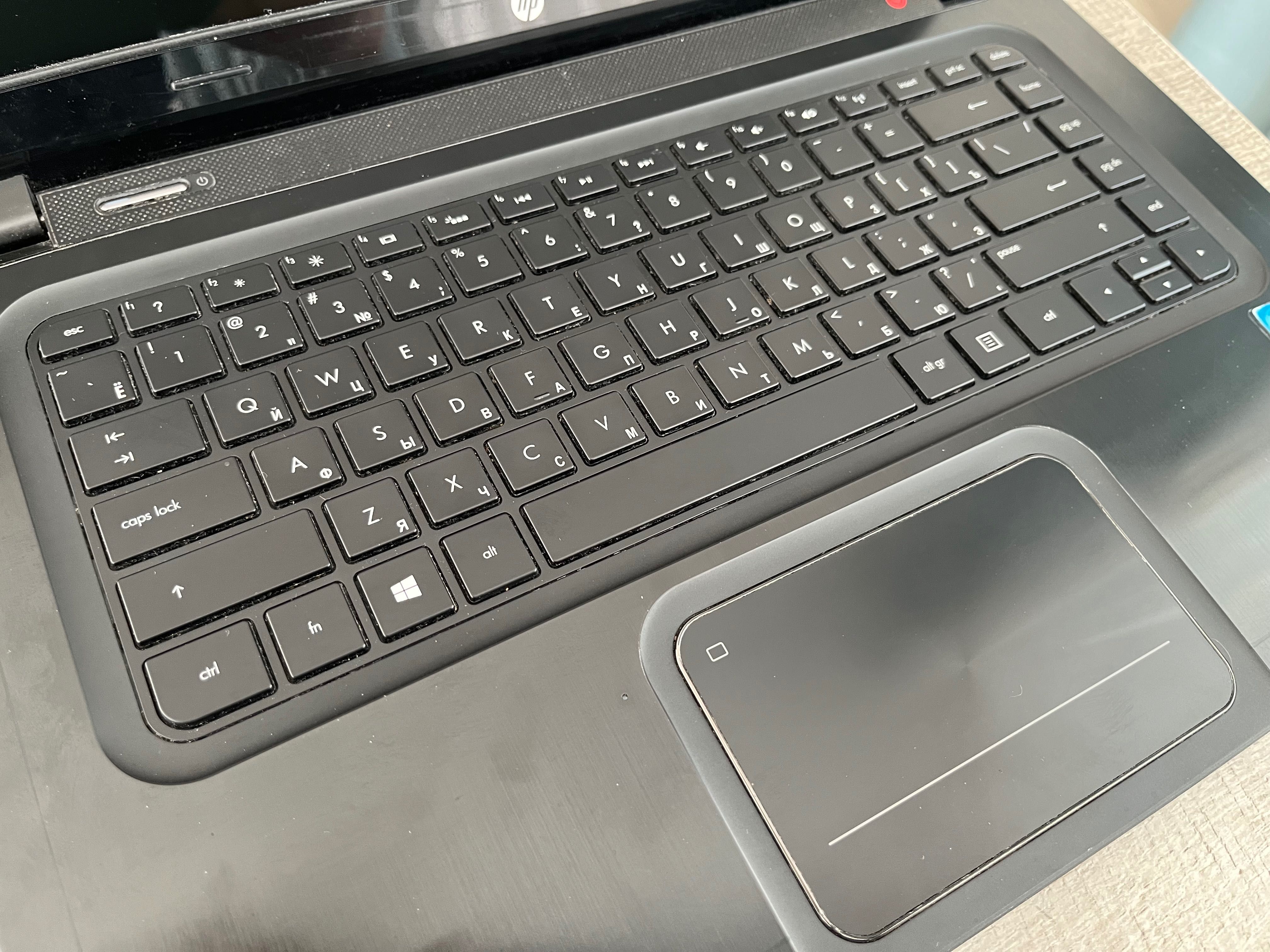 Ноутбук HP ENVY Core i5, SSD, диагональ 15,6