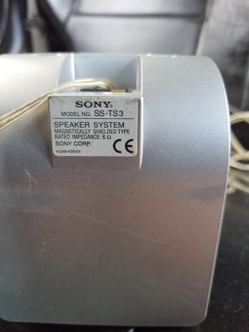 5 boxe sateliti Sony,