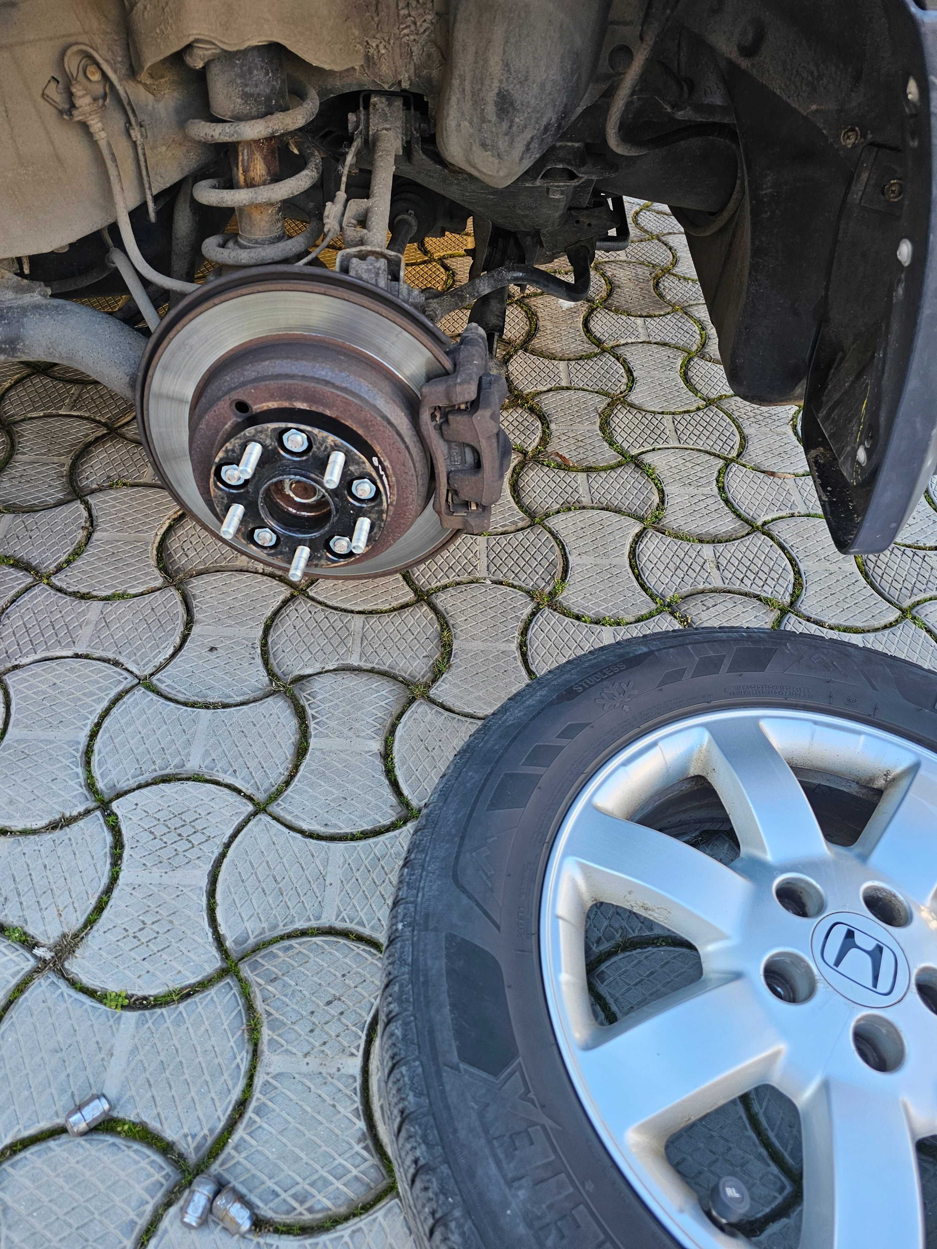Distantiere roti honda crv 2008