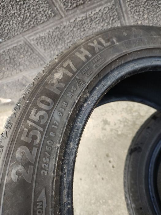 Vând 2 Cauciucuri 225/50/17 M+S Semperit DOT 2022 Import Germania