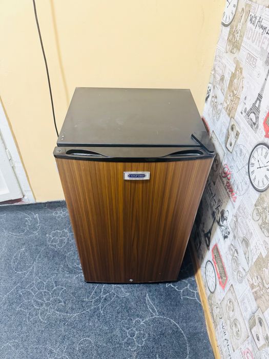 Conford mini xolodilnik sotiladi