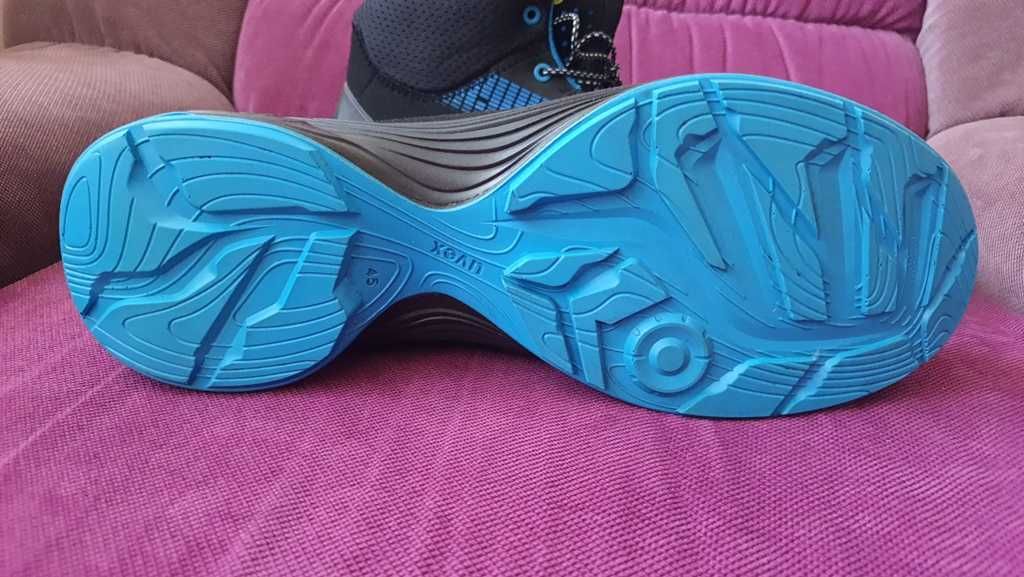 Ghete UVEX Xenova S2 SRC ESD marimea 42 - 42,5
