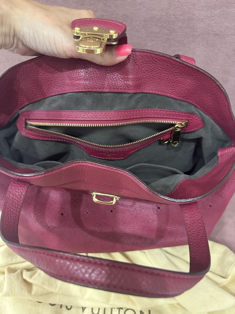 Оригинална чанта Louis Vuitton-лимитирана колекция