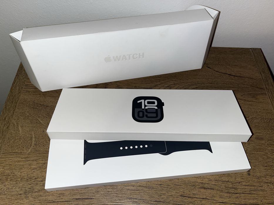 Apple Watch 10 - 46mm, GPS - Garantie Iulie 2027
