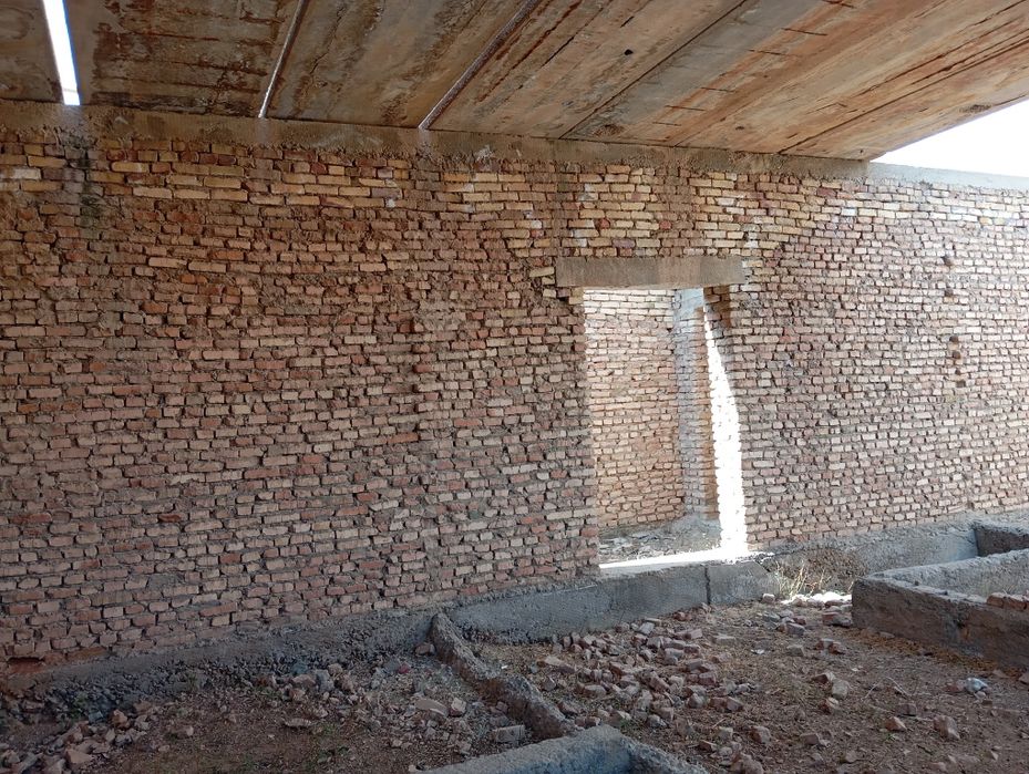 Кулай нархда участка сотилади