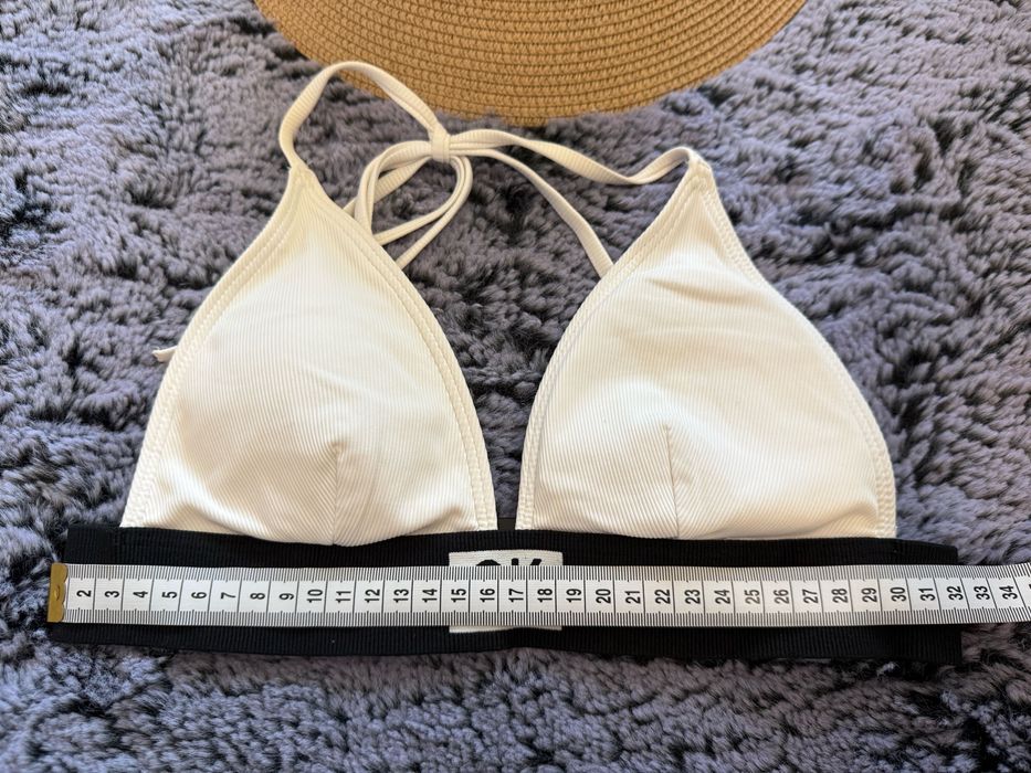 Страхотен оригинален бански Calvin Klein