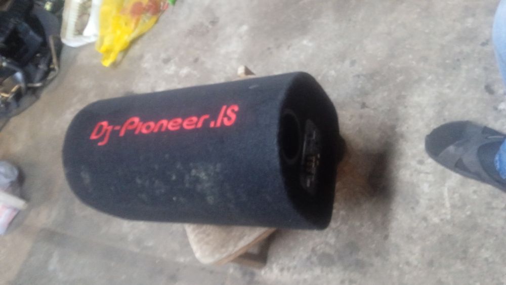 Продам саб в хорошем состоянии