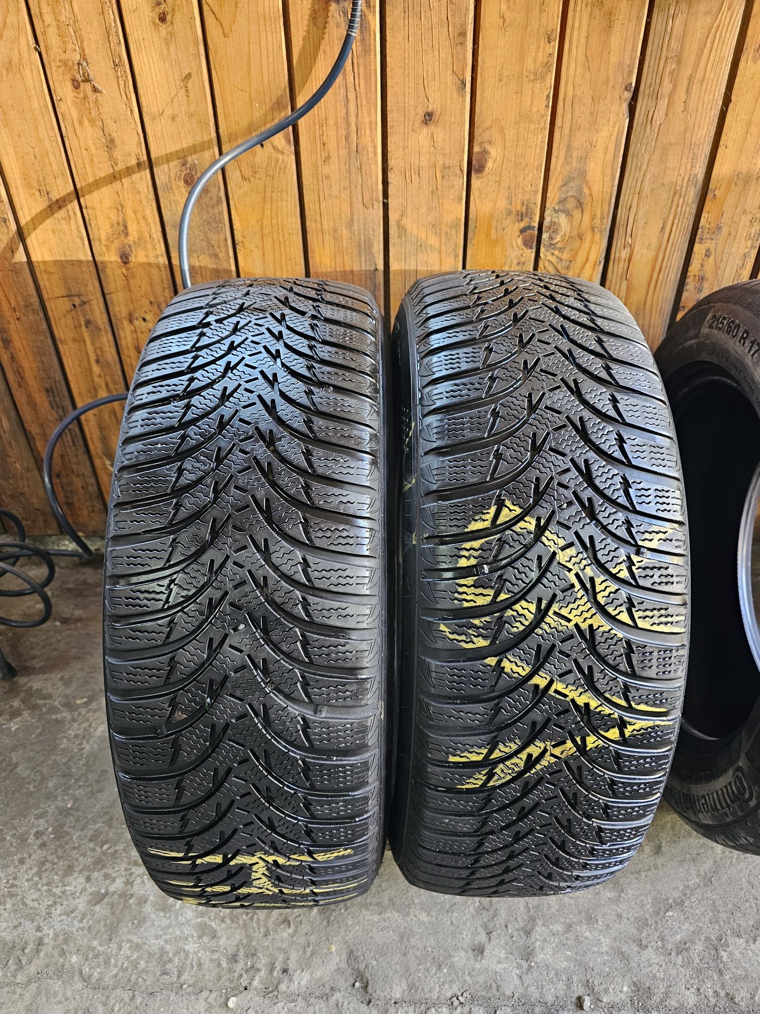 225 60 17 Kumho M S