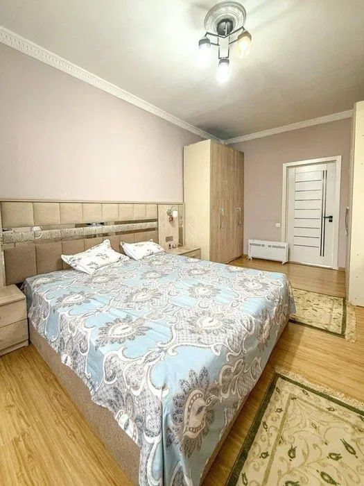 Продаю 2/3/5 Буюк ипак йули метро