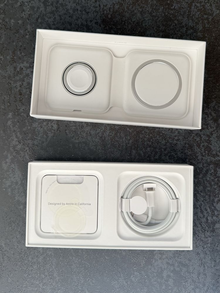 Двойно безжично зарядно / Apple Duo Charger