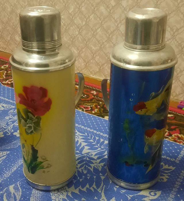 Термосы продам 3 литровый и 2 литровых