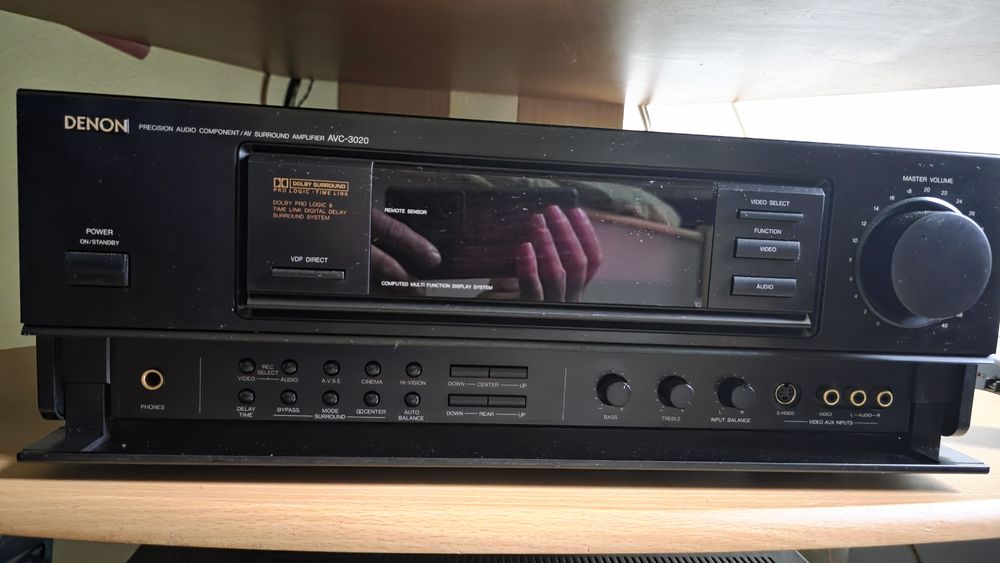 Stație amplificator Denon avc 3020
