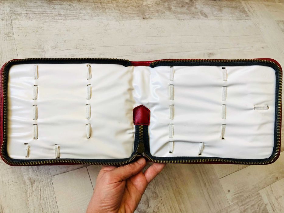 Несесер за Подарък В.Търново кожен винтидж колекционери запазен