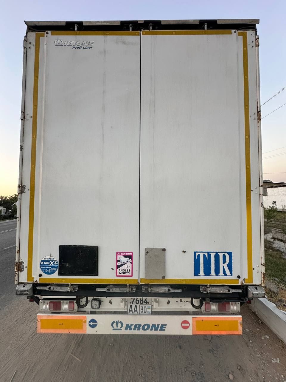 DAF XF460 EURO 6 + KRONE прицеп Сотилади