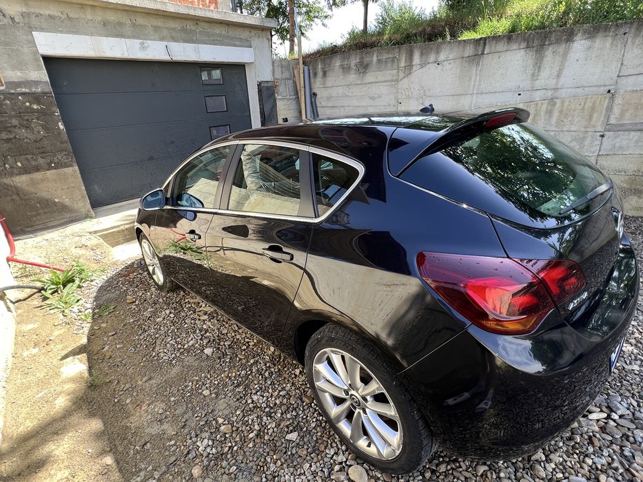 Opel Astra J 1.7 Cdti 110 cp