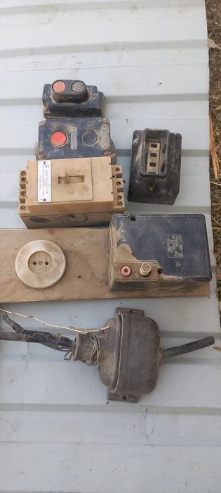 Кнопки автоматы вилки.советские