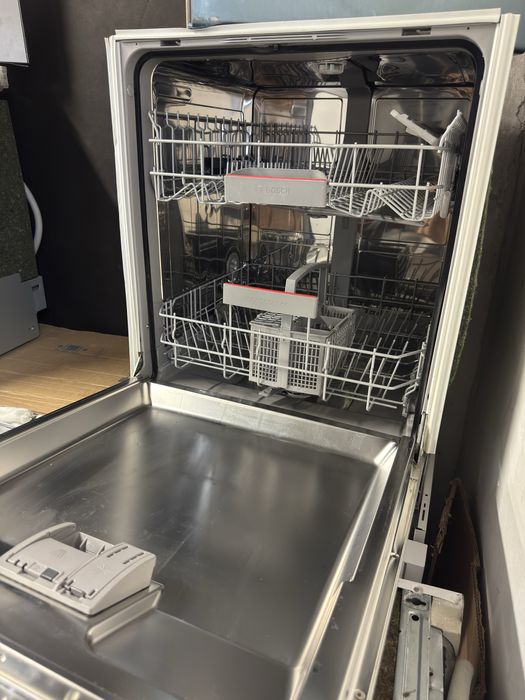 Mașină de spălat vase semi-încorporabilă Bosch SGI4HTS31E