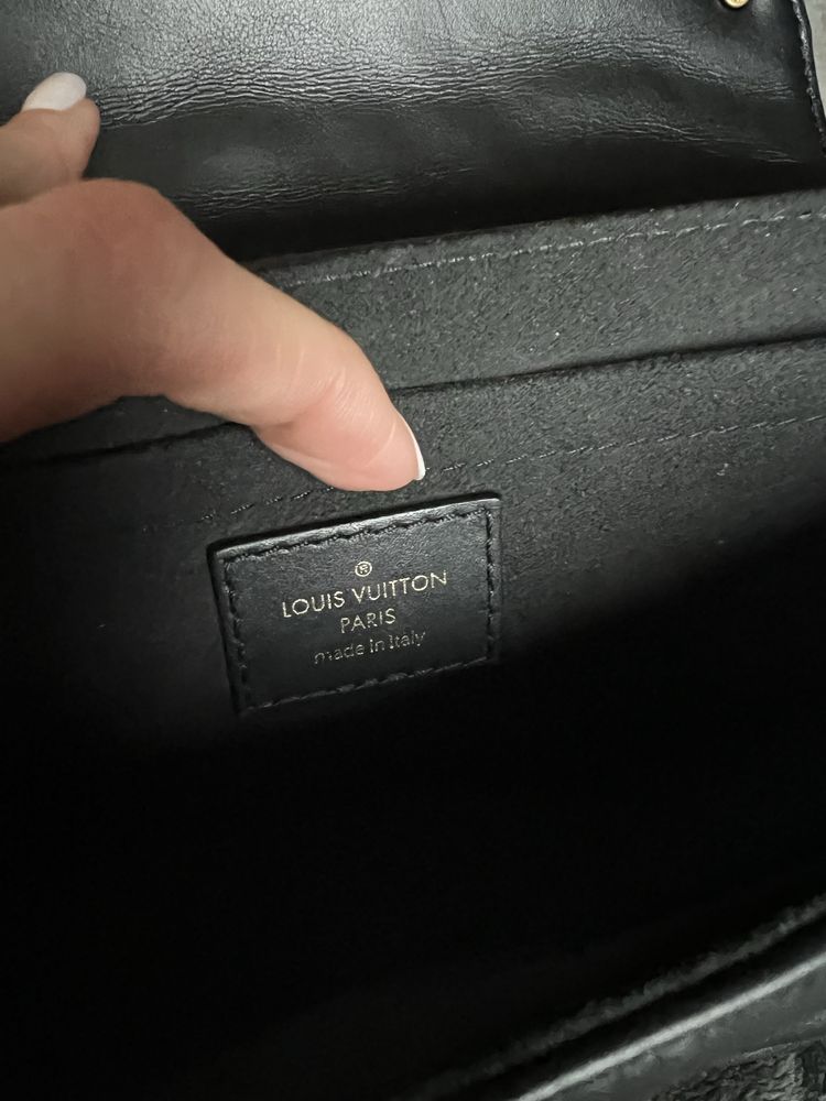 Чанта Louis Vuitton New Wave MM